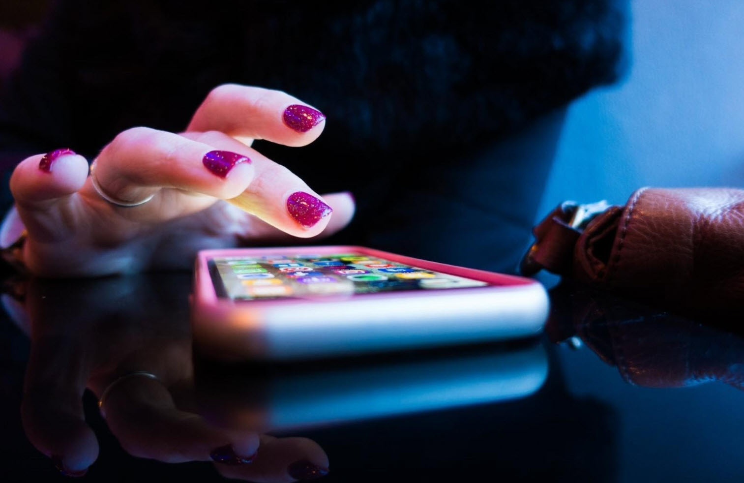 Drawbacks And Positives Of Cellphone Modern Casino Casino Wars