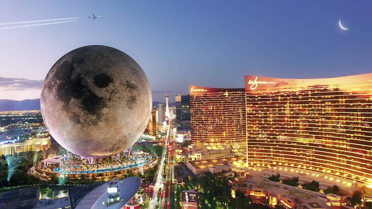 EI - Moon Cash From Sin City Gambling Den Mogul Put To Nasa